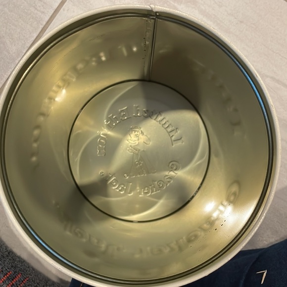 Cracker Jack popcorn tin - Picture 6 of 11